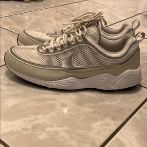NIKE AIR SPIRIDON- WORN SIZE 10.5